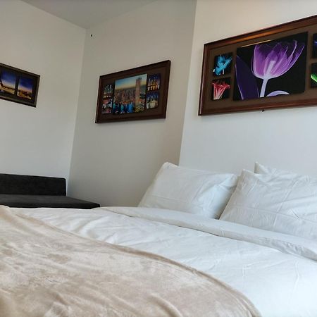 Paris Tourist Apartment, France Stains Bagian luar foto