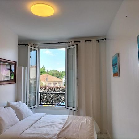 Paris Tourist Apartment, France Stains Bagian luar foto