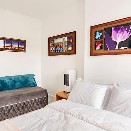 Paris Tourist Apartment, France Stains Bagian luar foto