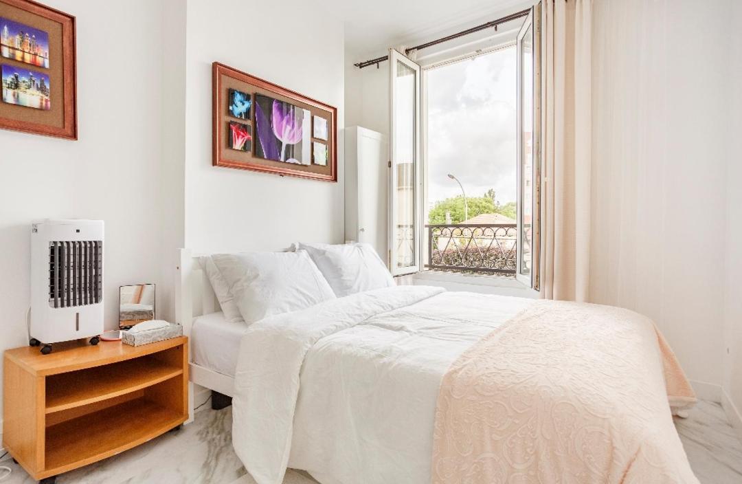 Paris Tourist Apartment, France Stains Bagian luar foto