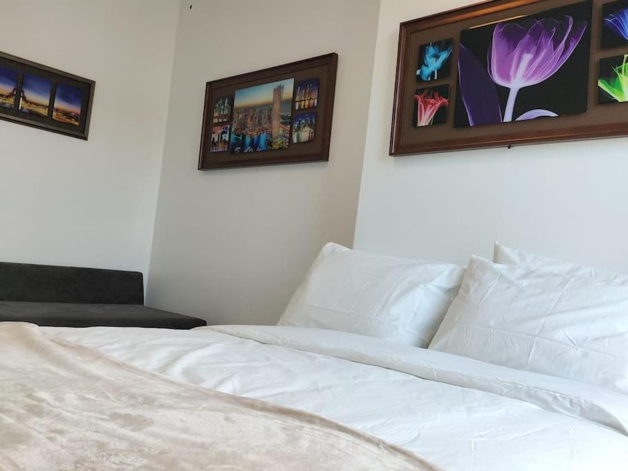 Paris Tourist Apartment, France Stains Bagian luar foto